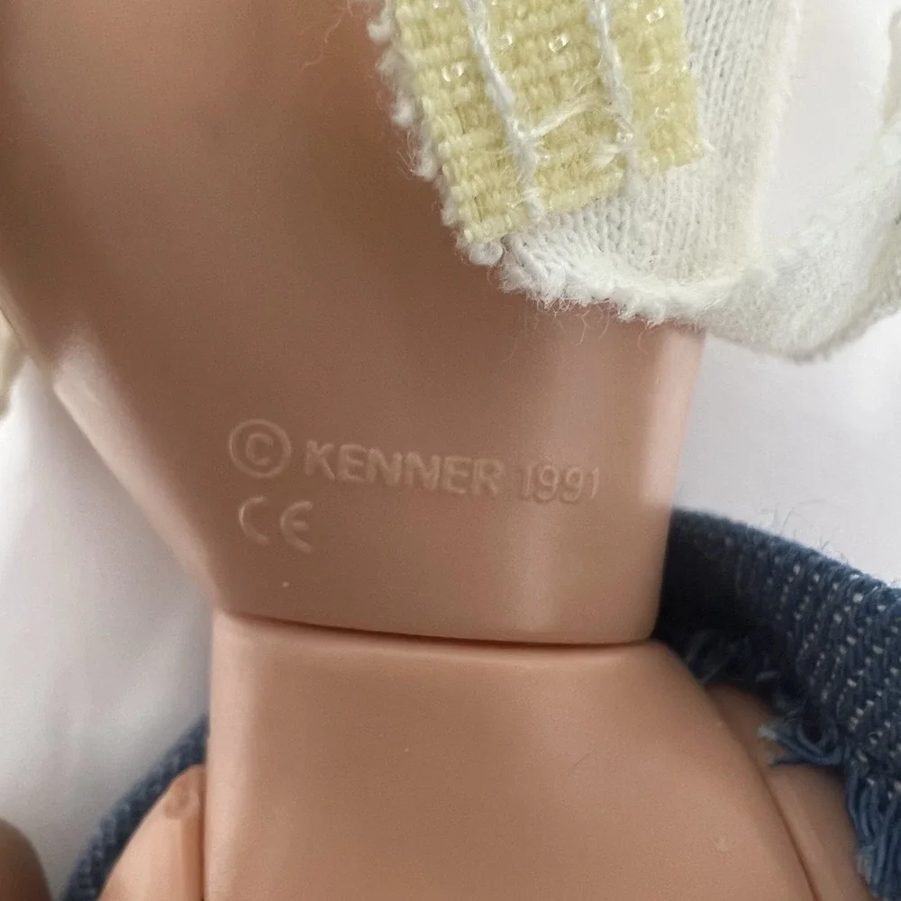 Vintage Kenner Miss America‎ Doll 1991 Blonde hair with bangs